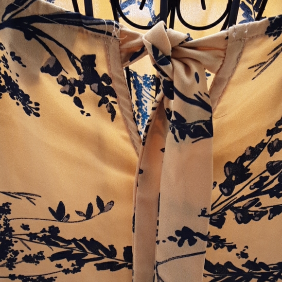 XL a.n.a. blouse - Picture 5 of 7